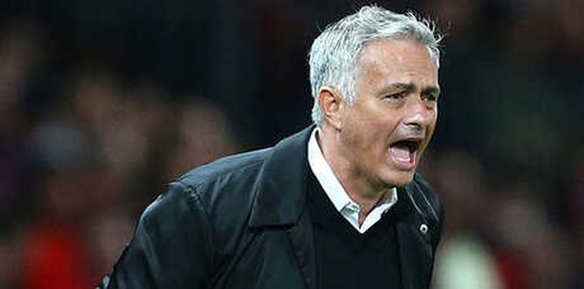 "Mourinho Uçurumun Kıyısında"