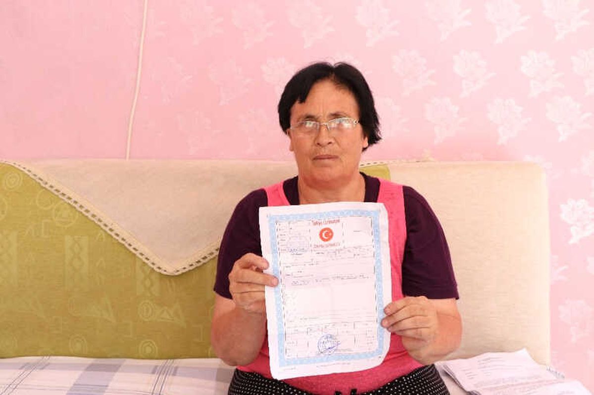 Ölüm Tehdidiyle Eşinden Ayrıldı Sokağa Atıldı