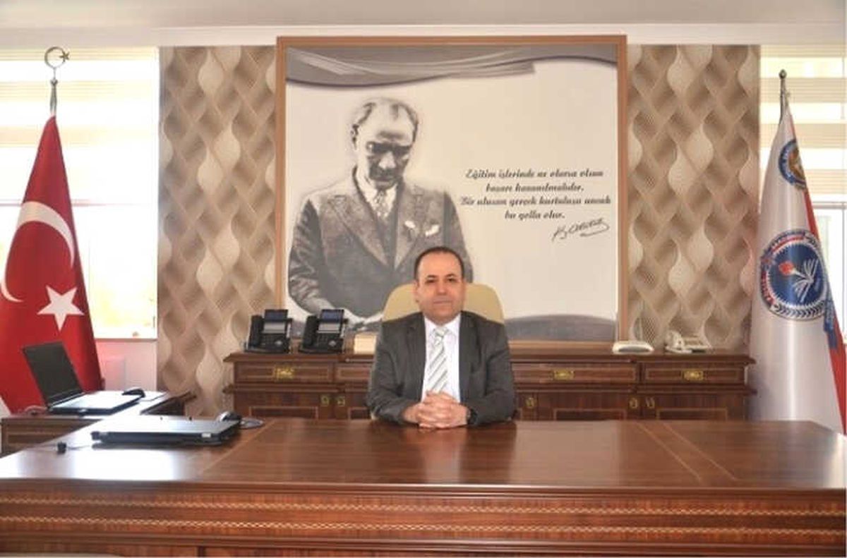 Polis Okulu Müdürü Makamında İntihar Etti