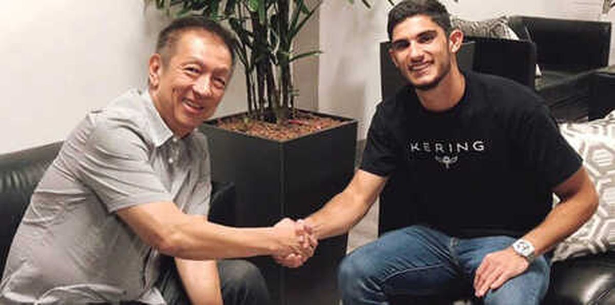 Valencia, Guedes\'i Transfer Etti