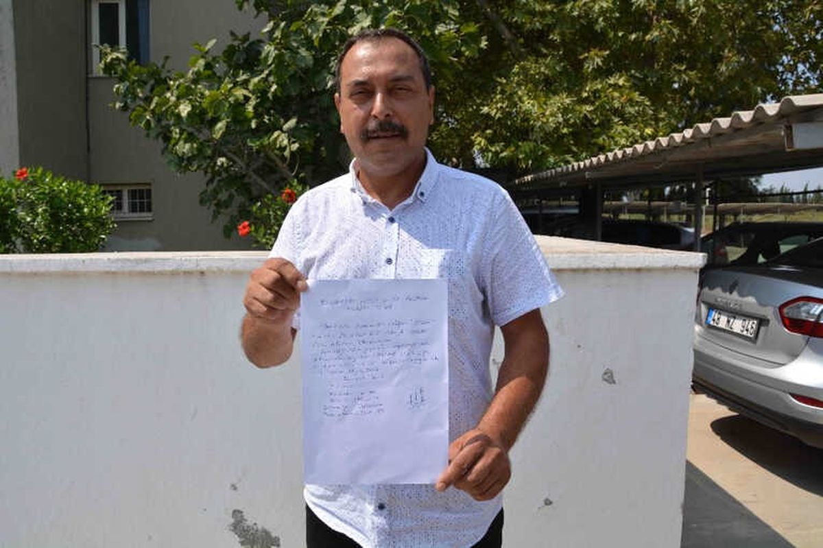 ABD\'ye Tepki Gösteren Esnaf Ferhat Dolar, Soyadını Değiştirmek İstiyor