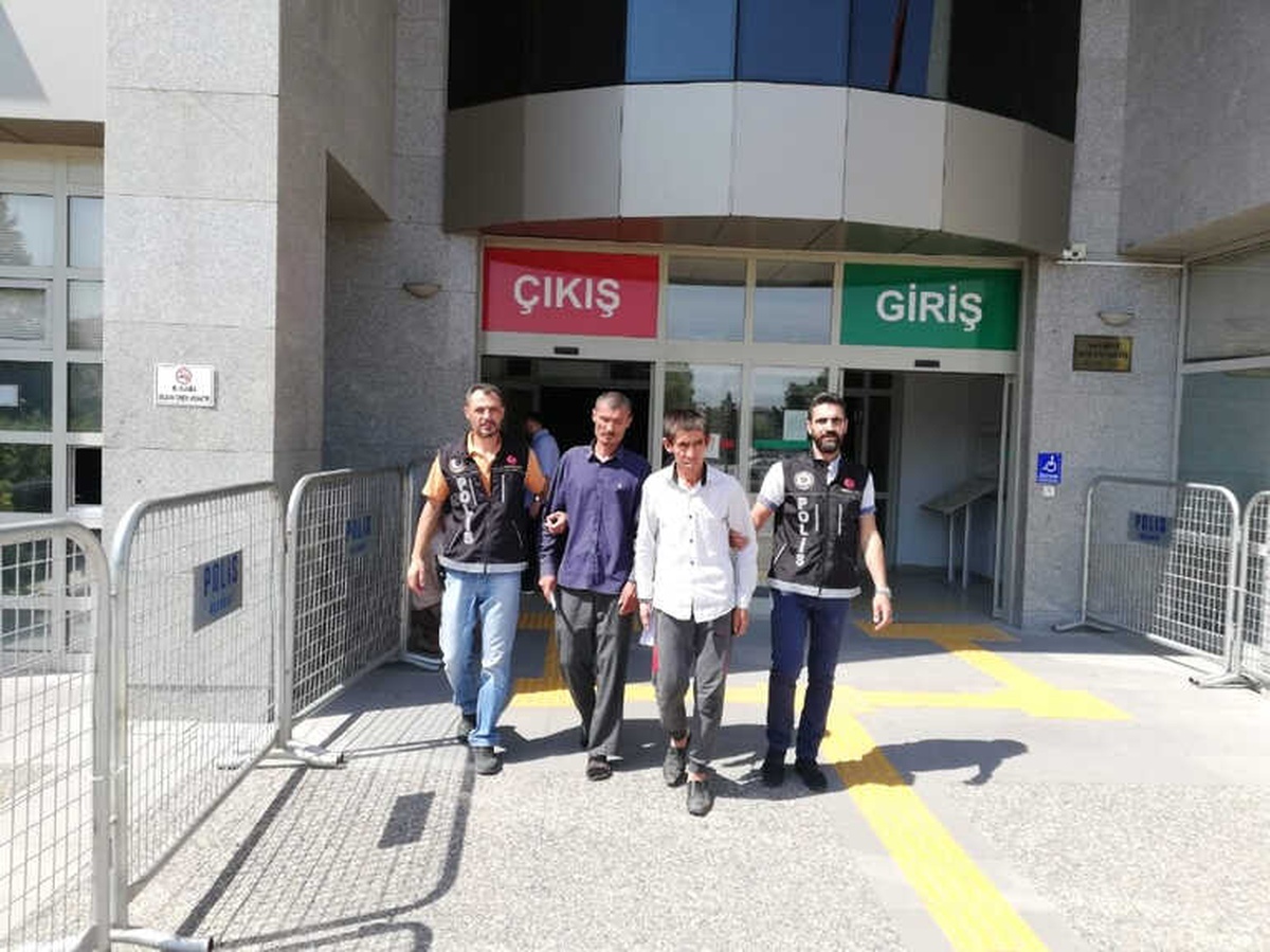 Afgan Uyruklu Uyuşturucu Tacirlerine Operasyon: 2 Tutuklama