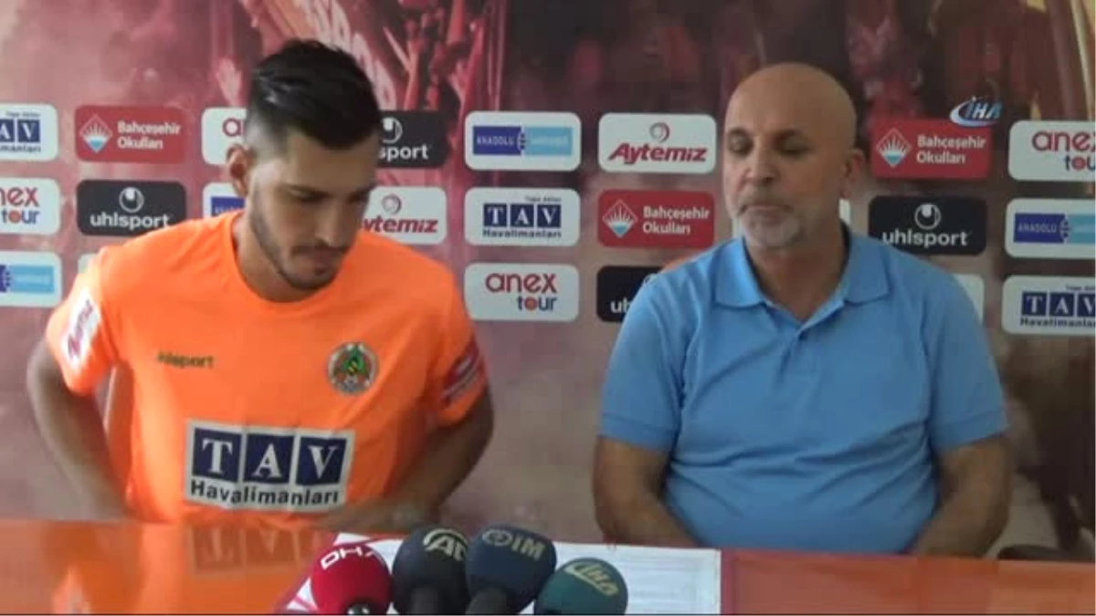 Alanyaspor, Ceyhun Gülselam\'ı Renklerine Bağladı