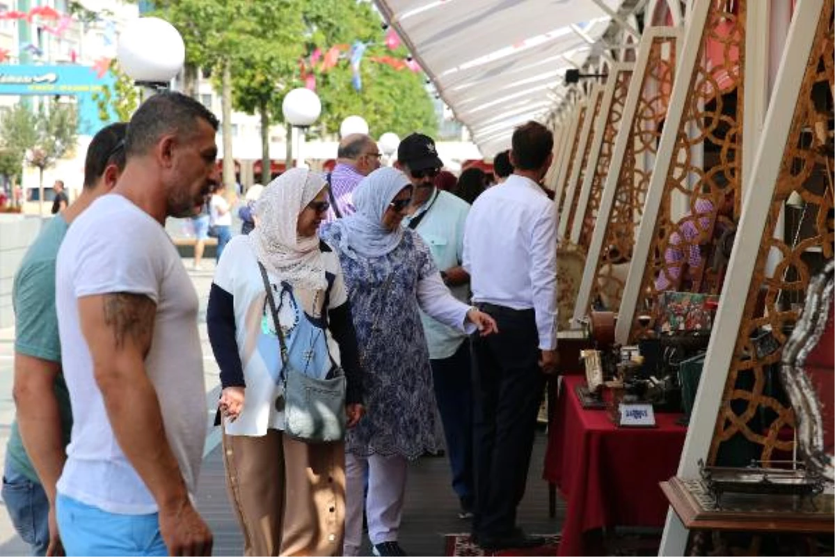 Antika Tutkunları 4\'üncü Beyoğlu Antika Festivali\'nde Buluşuyor