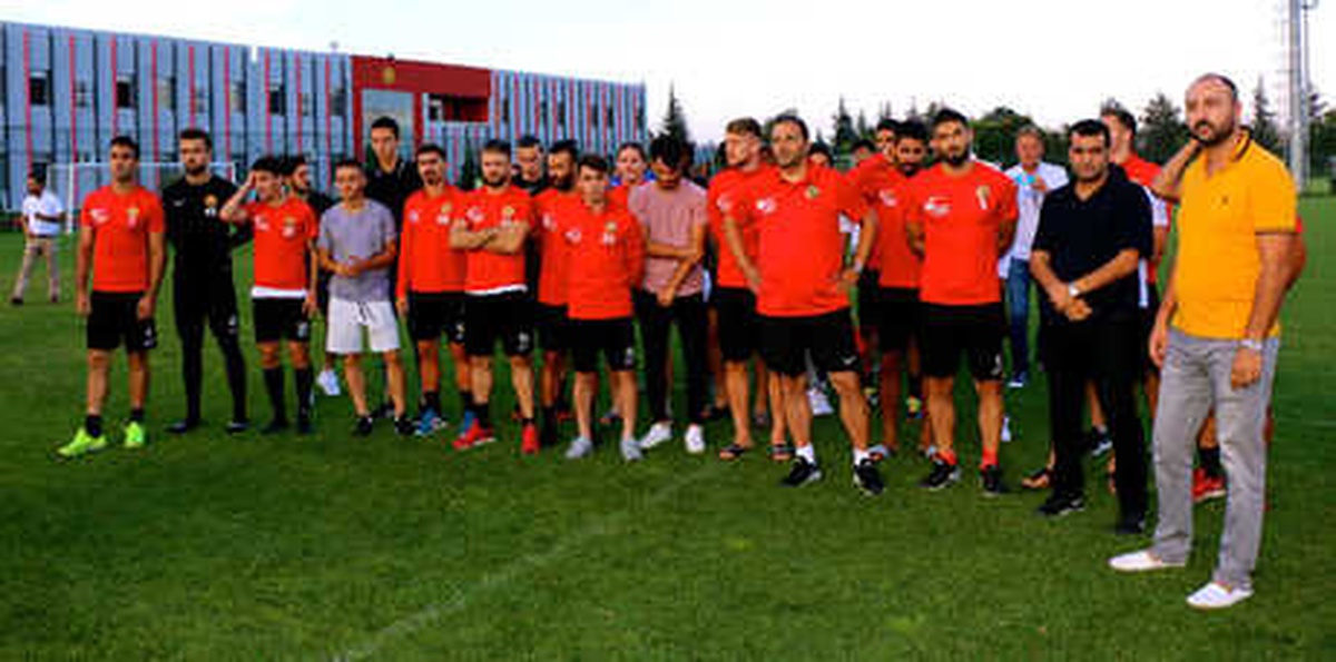 Eskişehirspor\'da Futbolcular Antrenmana Çıkmadı!