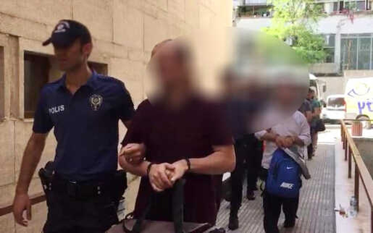Jandarmadan Fetö\'ye Yapılan Operasyonda 17 Rütbeli Asker Gözaltına Alındı