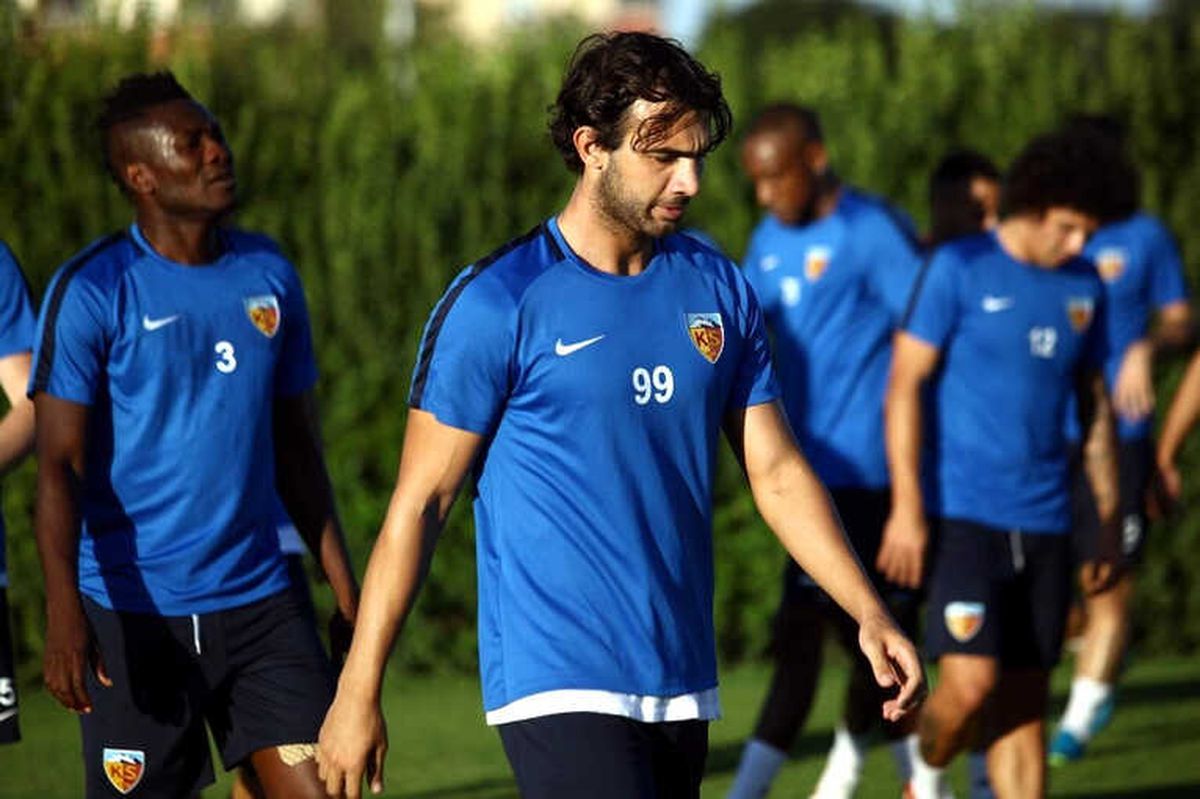 Kayserispor\'da Sakatlık Şoku
