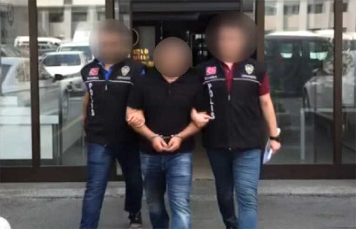 Kırmızı Bültenle Aranıyordu: İstanbul\'da Yakalandı