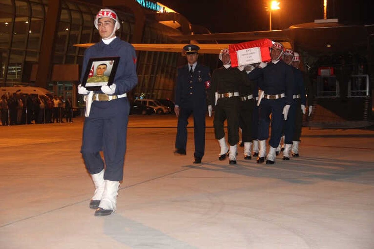 Konyalı Şehit Karağlı\'nın Cenazesi Memleketine Getirildi