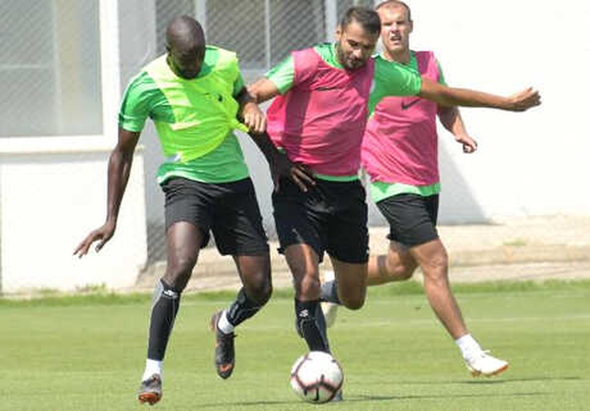 Konyaspor\'da Malatayspor Maçı Hazırlıkları Sürüyor