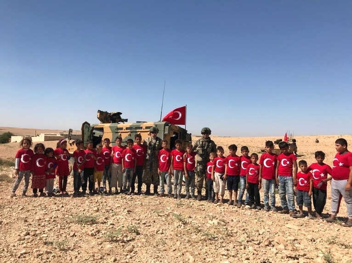 Münbiçli Küçük Yürekler; Mehmetçikle, Gelecekten Daha Umutlu