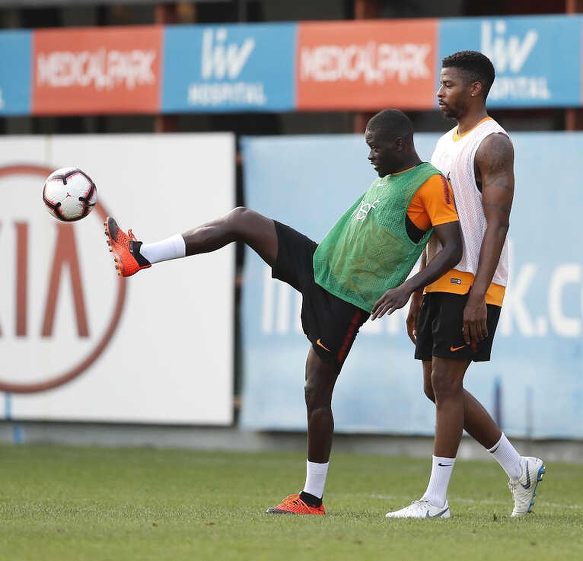 Ndiaye, Galatasaray ile İlk Antrenmanına Çıktı