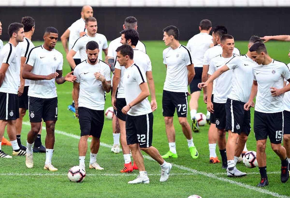 Partizan, Vodafone Park\'ta Antrenman Yaptı