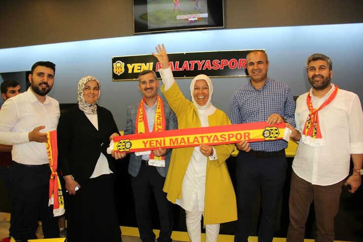 Şehrini Sev, Lisanslı Ürün Giy" Kampanyasına Destek