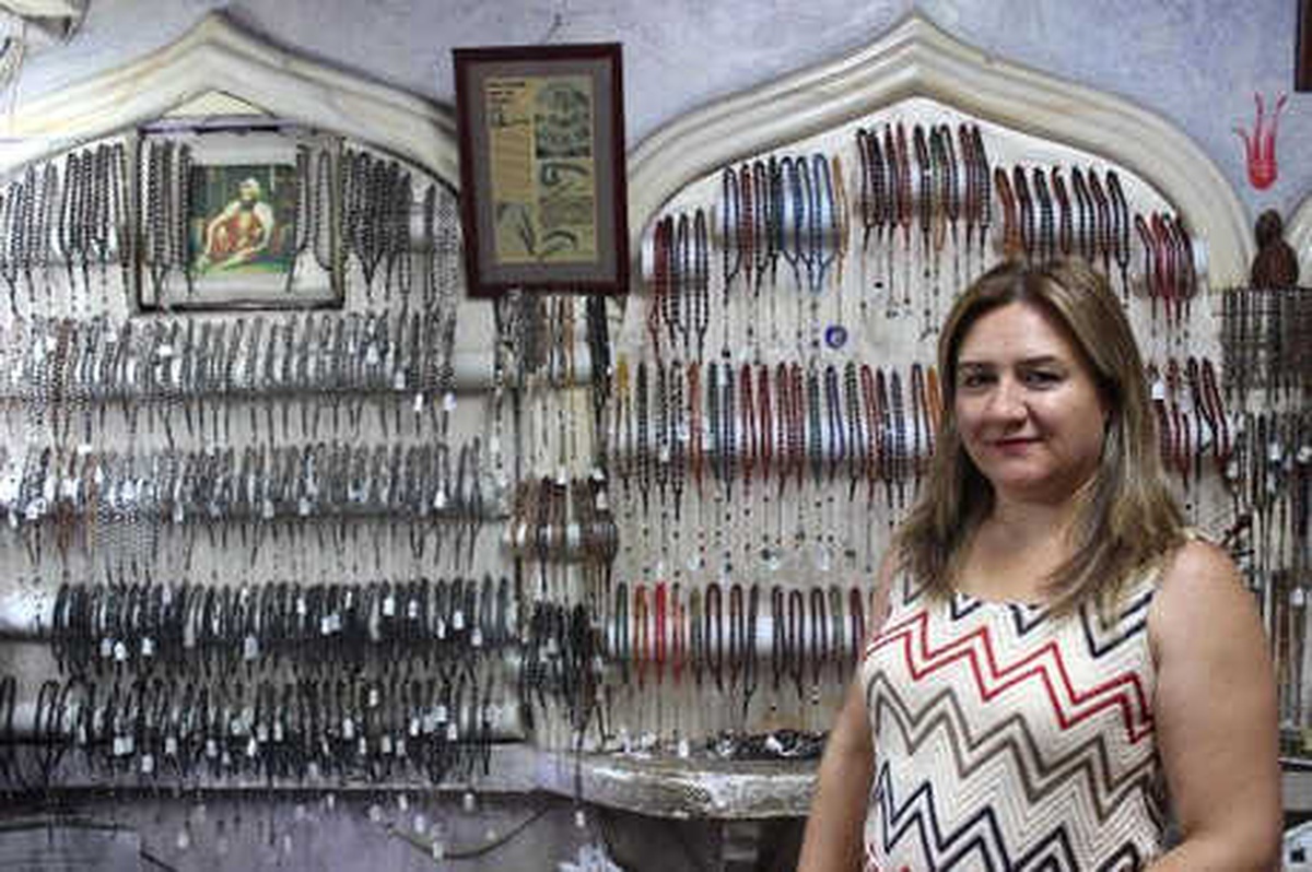 Uçak Camından Yapılan Tespihler İlgi Çekiyor