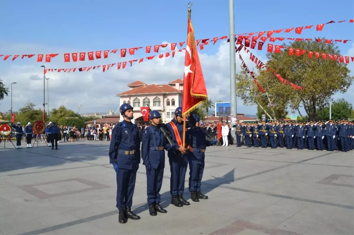 30 Ağustos Zafer Bayramı Coşkuyla Kutlandı