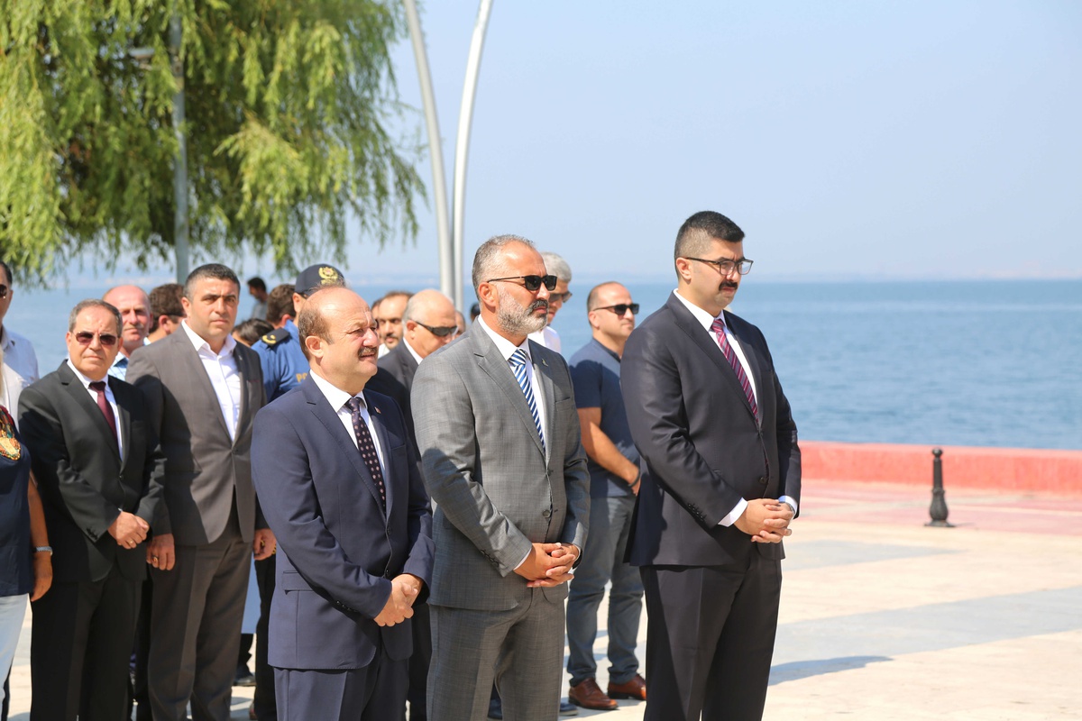 30 Ağustos Zafer Bayramı Resmi Tören İle Kutlandı
