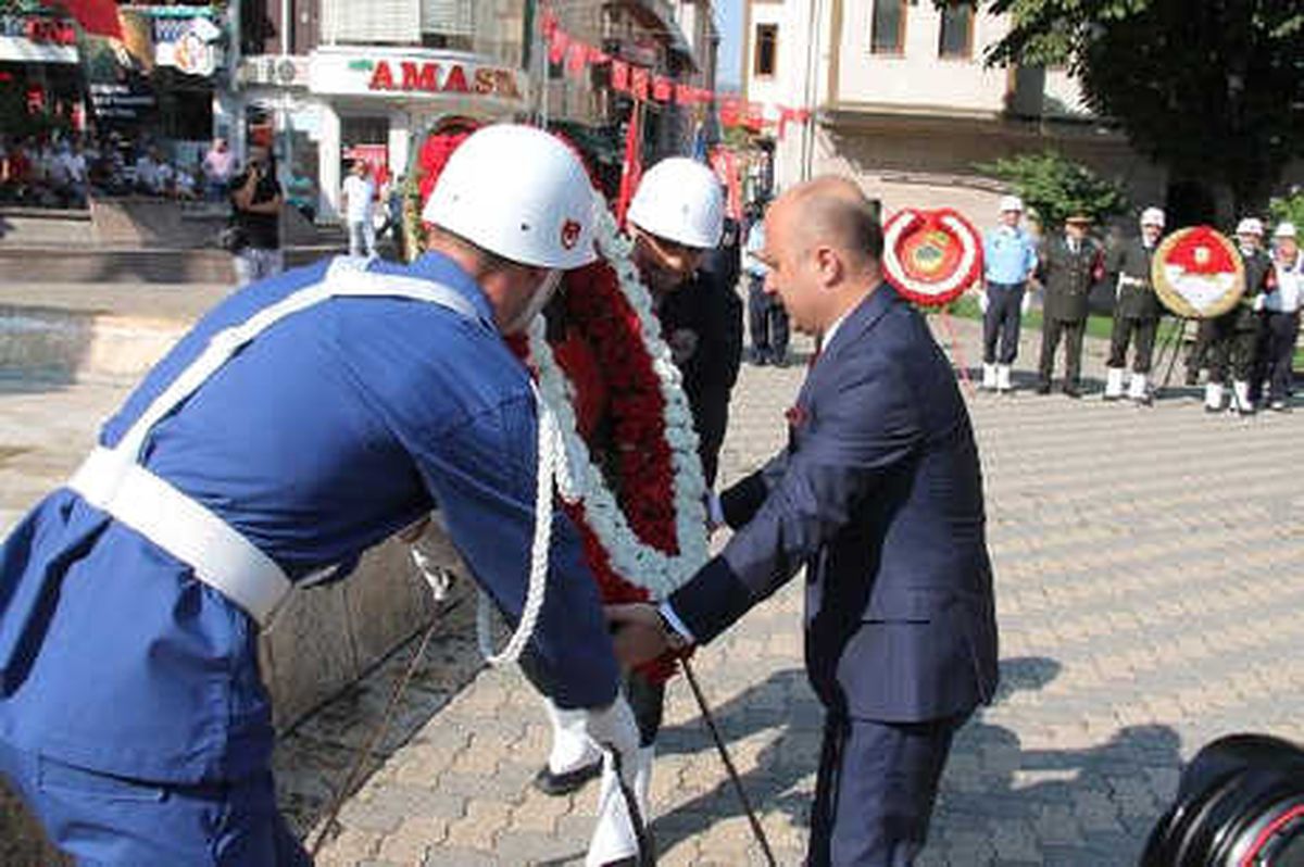Amasya\'da Zafer Bayramı Coşkusu