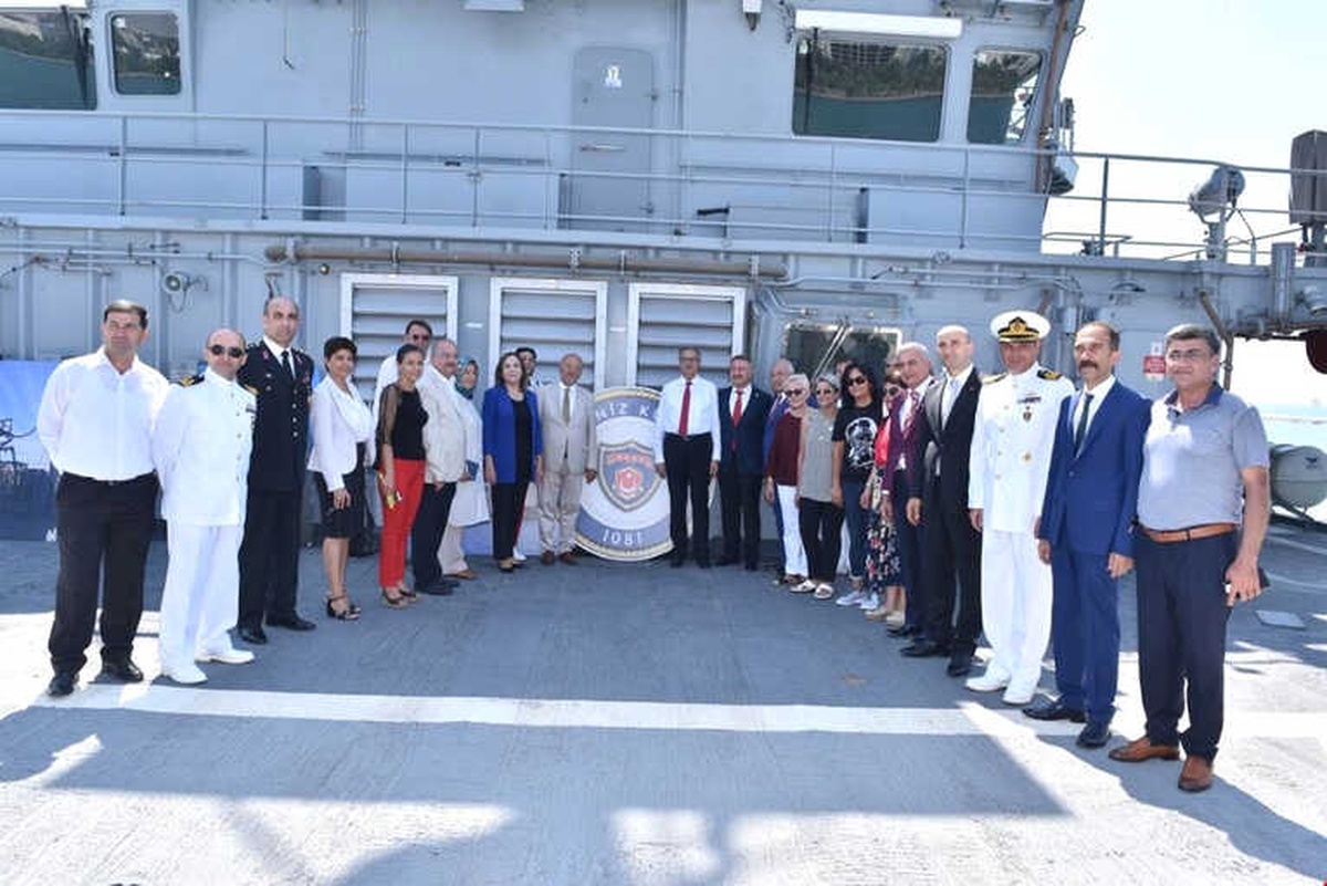 Arama Kurtarma Gemisi Halkın Ziyaretine Açıldı