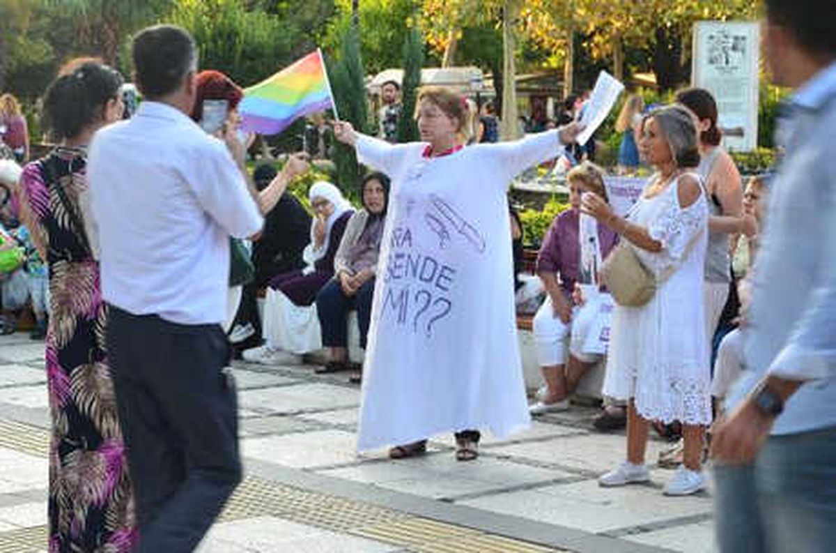 Avcılar\'da Trans Kadın Cinayetlerine Tepki