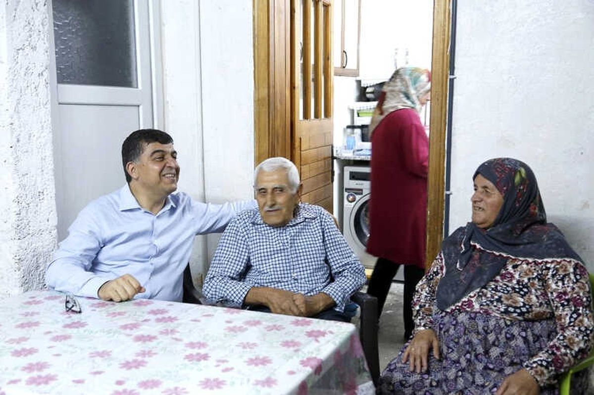 Belediye Başkanı Fadıloğlu, Kömek ile Öztürk Ailelerin Konuğu Oldu