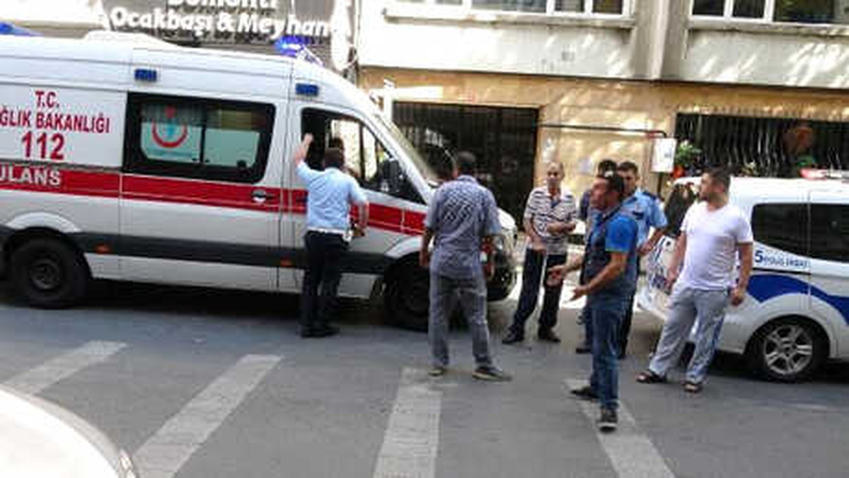 Bonzai İçip Kaza Yapan Taksiciye Dayak Kamerada