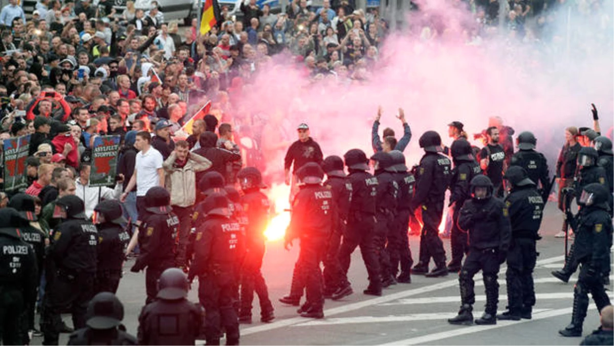 Chemnitz Sürpriz Değil, Polis Üç Ay Önce Uyarmış
