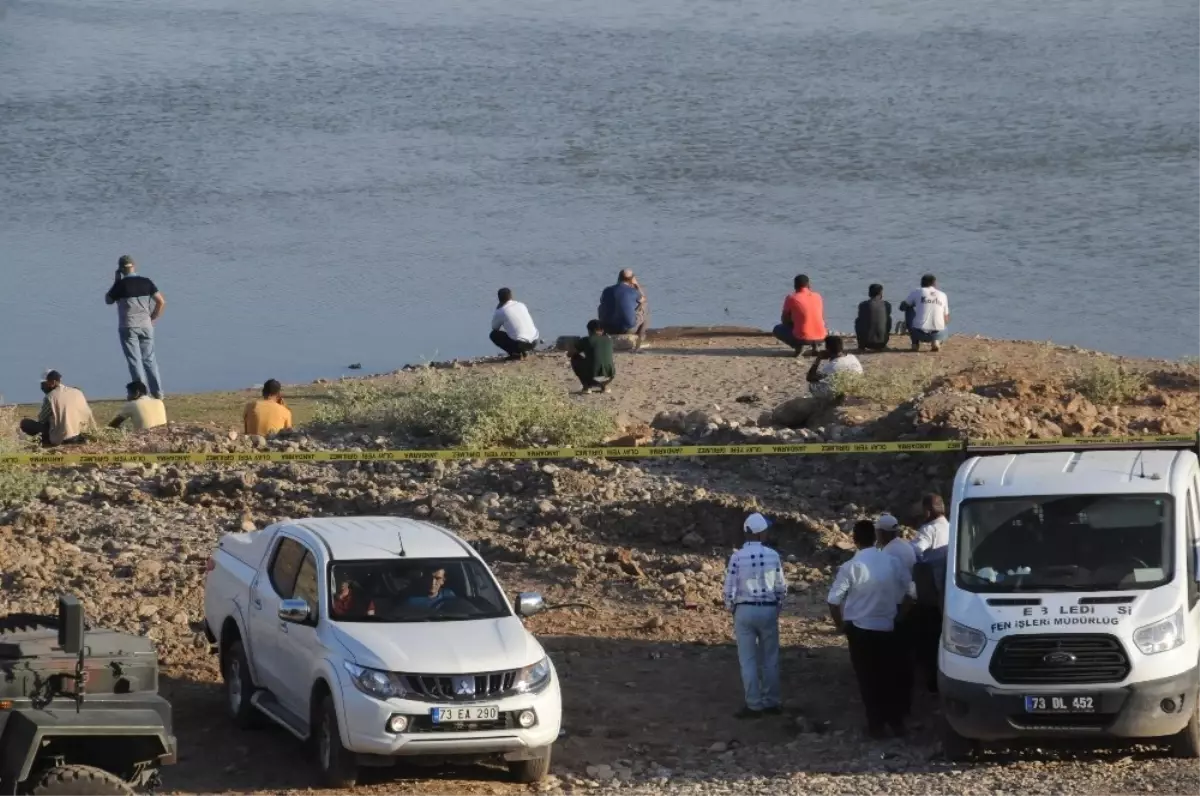 Dicle Nehri\'ne Giren 2 İşçi Kayboldu