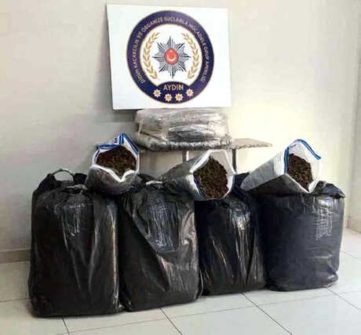 Didim\'de Ele Geçirilen 208 Kilo Skunk\'a 1 Tutuklama