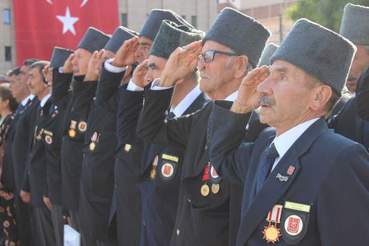 Eskişehir\'de 30 Ağustos Zafer Kutlamaları