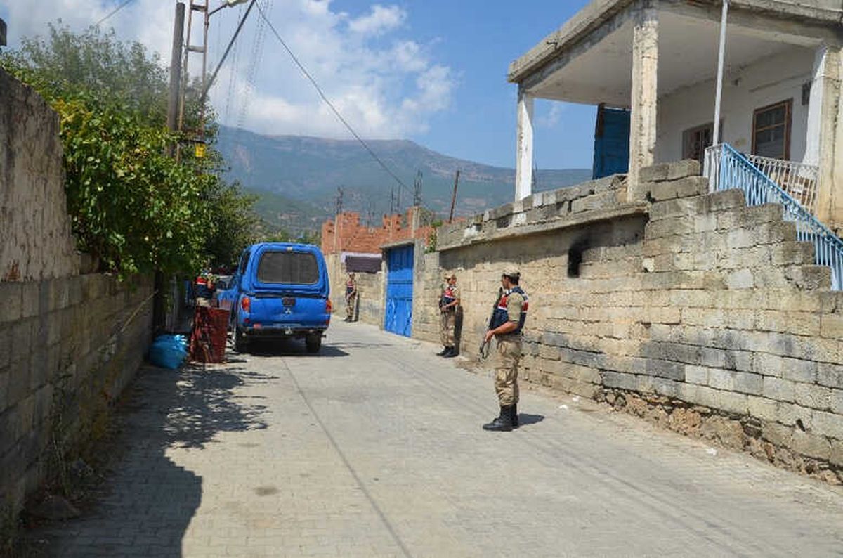 Gaziantep\'te Düğünde Silahla Ateş Açanlara Operasyon Düzenlendi
