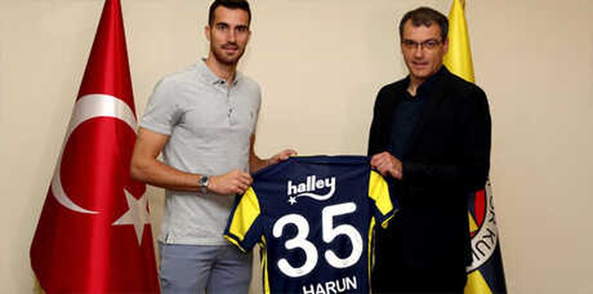 Harun Tekin Resmen Fenerbahçe\'de!