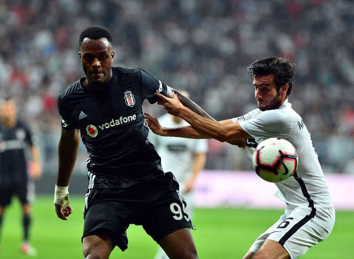 İlk 25 Dakika Golsüz Bitti
