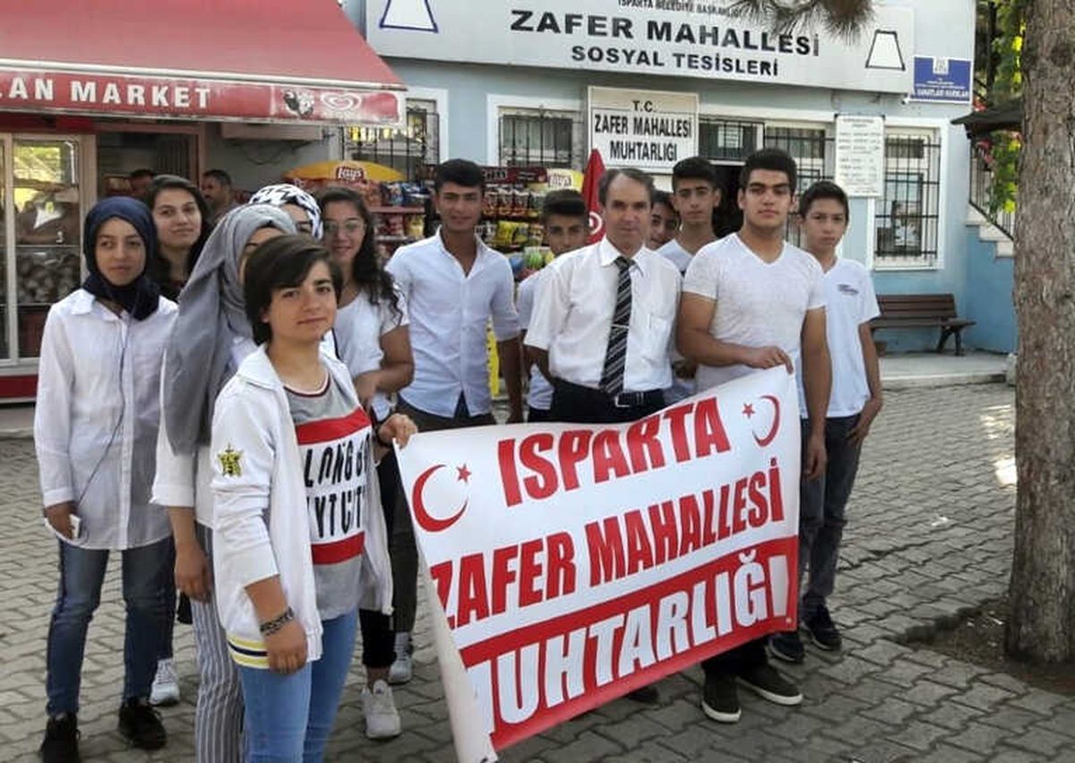 Ispartalı 16 Genç 30 Ağustos\'u Dumlupınar\'da Kutladı
