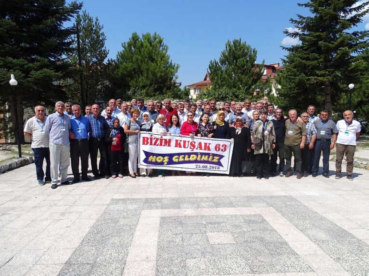 Kastamonu\'da 1963 Mezunları, 45 Yıl Sonra Bir Araya Geldi