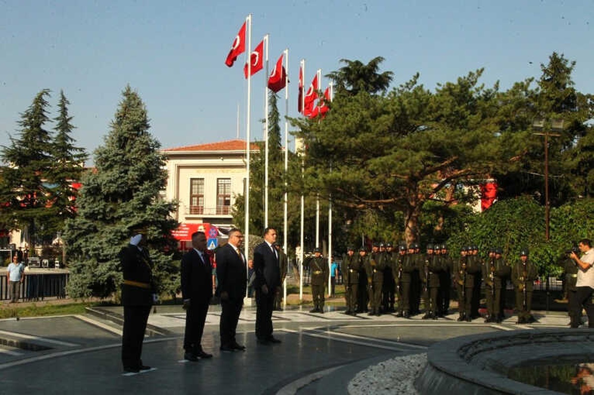 Kırklareli\'nde Zafer Bayramı Coşkuyla Kutlandı