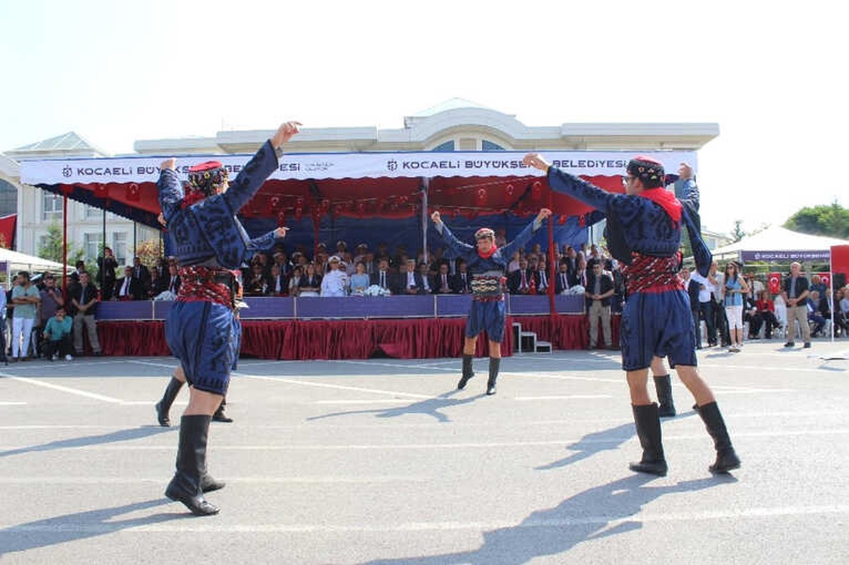 Kocaeli\'de Büyük Zaferin 96. Yılı Coşkuyla Kutlandı