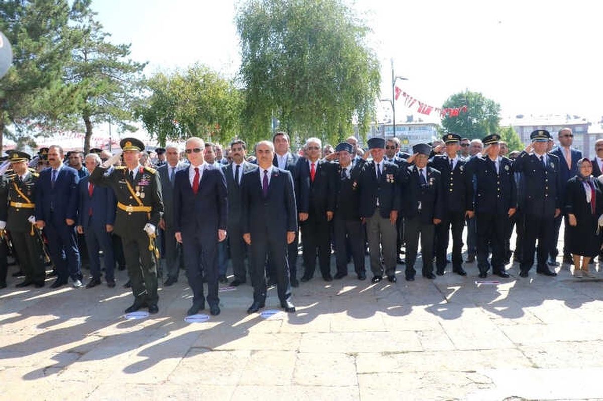 Sivas\'ta 30 Ağustos Zafer Bayramı Kutlamaları