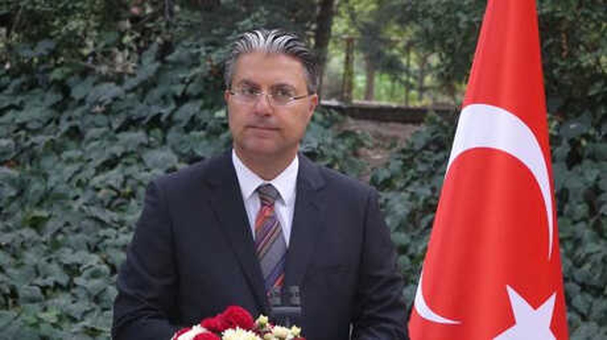 Türkiye Üçlü Liderler Zirvesiyle Bölge Sorunlarına Kalıcı Çözüm Arayışında"