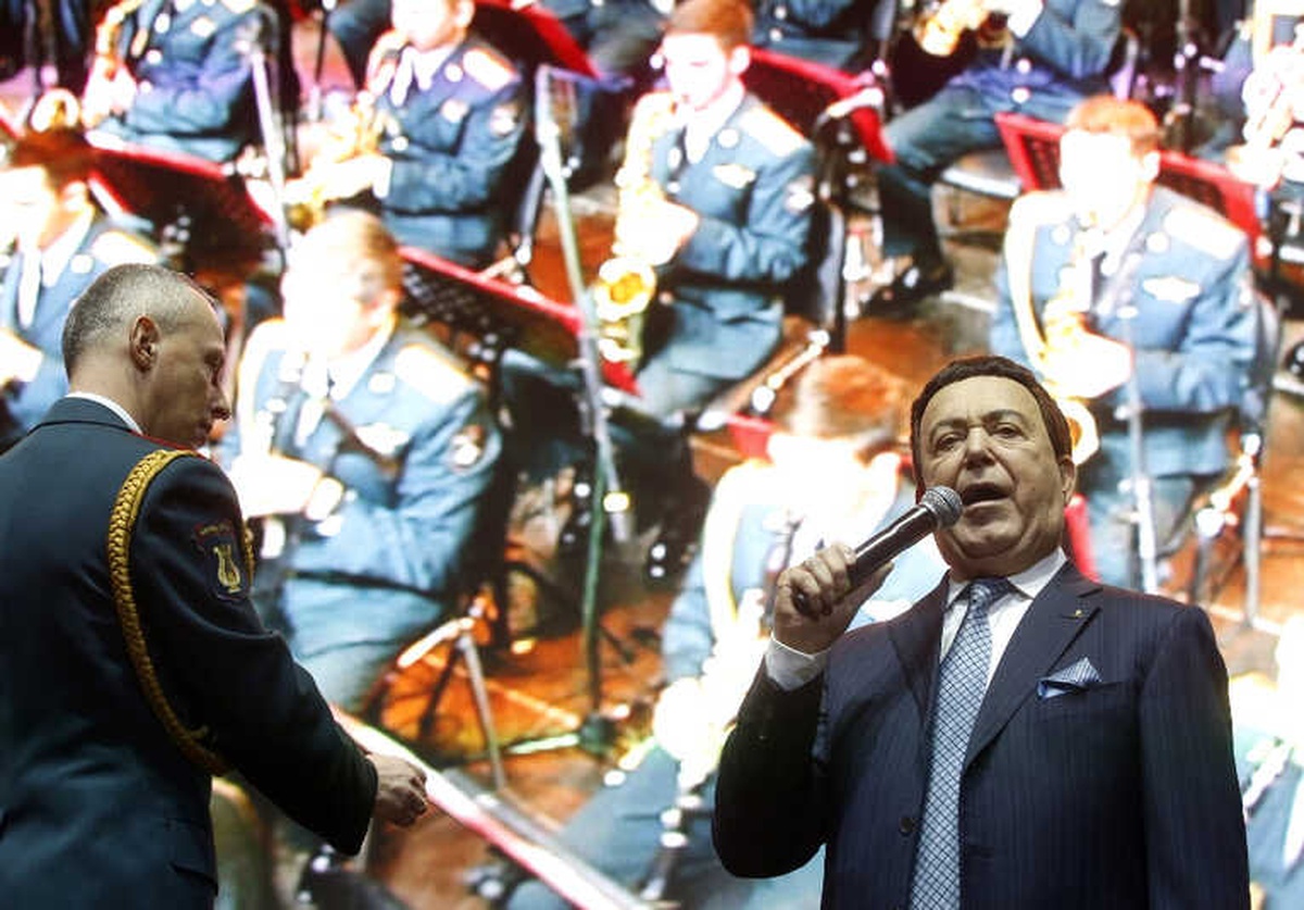 Ünlü Ses Sanatçısı Hayatını Kaybetti