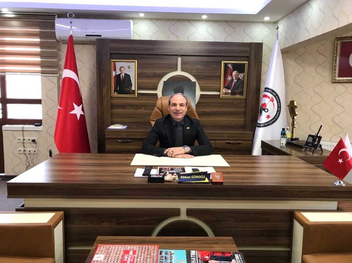 30 Ağustos\'ta Türk Milleti Ebedi Bağımsızlığa Kavuşmuştur"