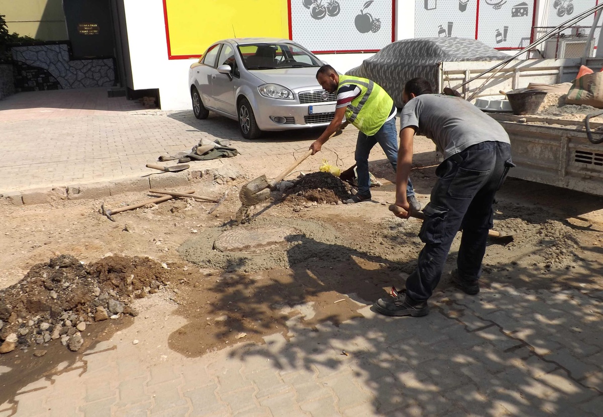 Altyapıda Bakım Ve Onarım Çalışmaları Sürüyor