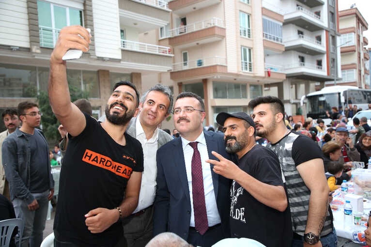 Başkan Taşçı: "Gençler İçin Çalışıyoruz"