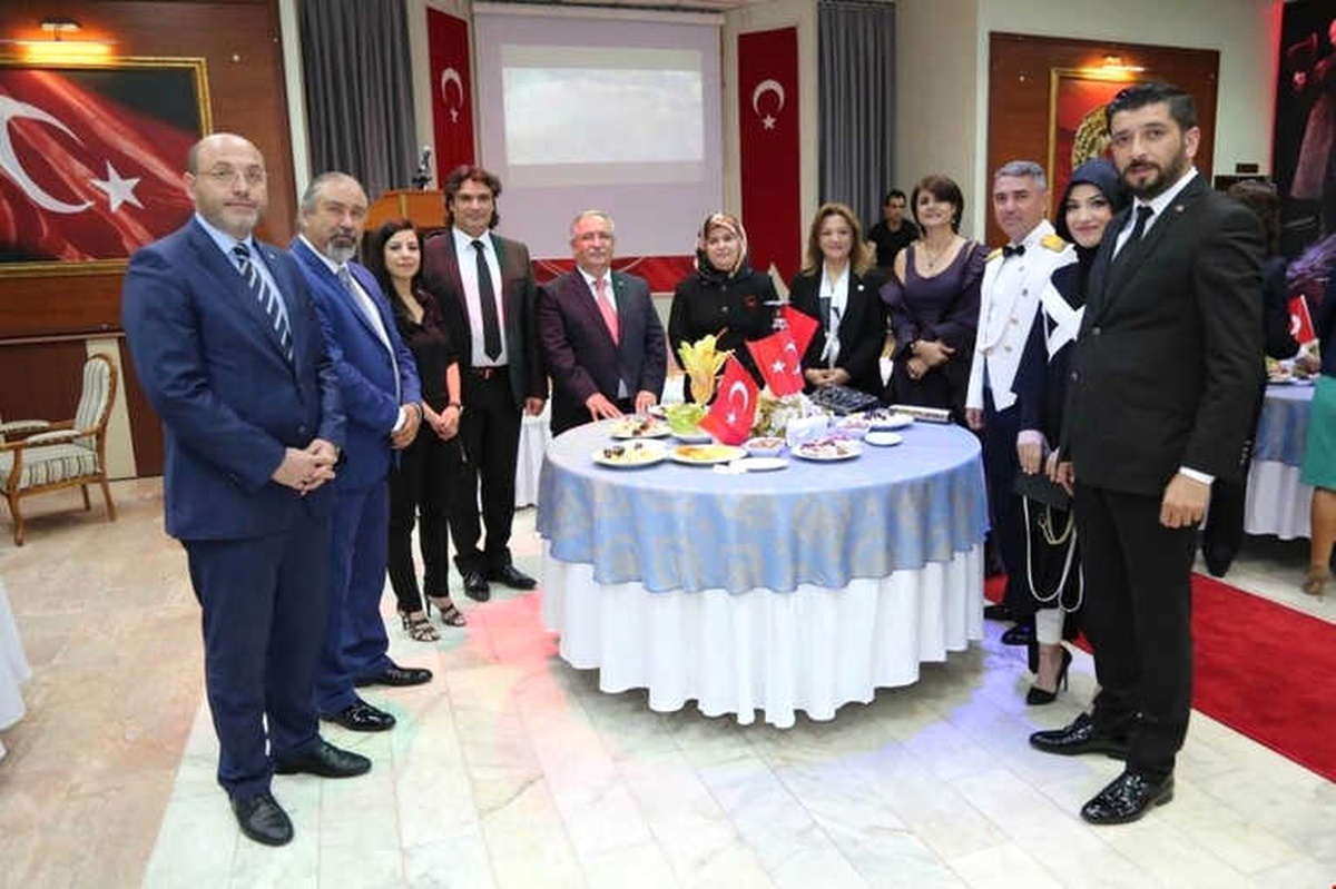 Bayramlar, Birlik ve Beraberliğimizi Pekiştiriyor"
