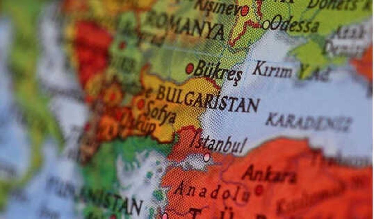 Bulgaristan\'da 3 Bakan İstifa Etti