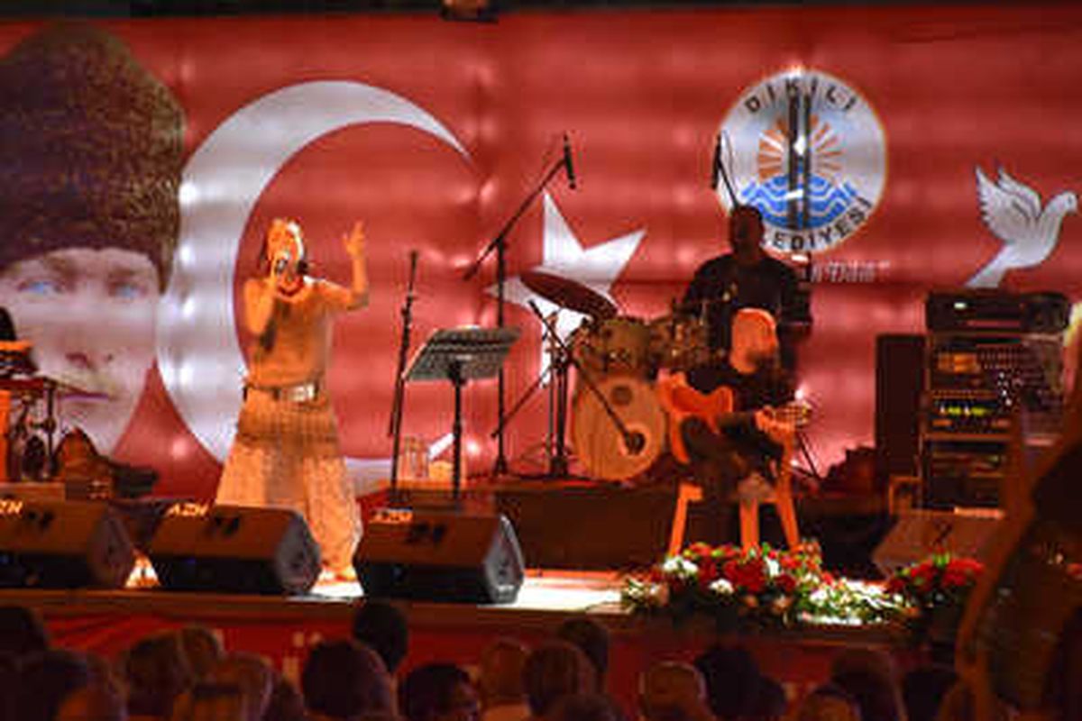 Dikili\'de Unutulmaz Gece!