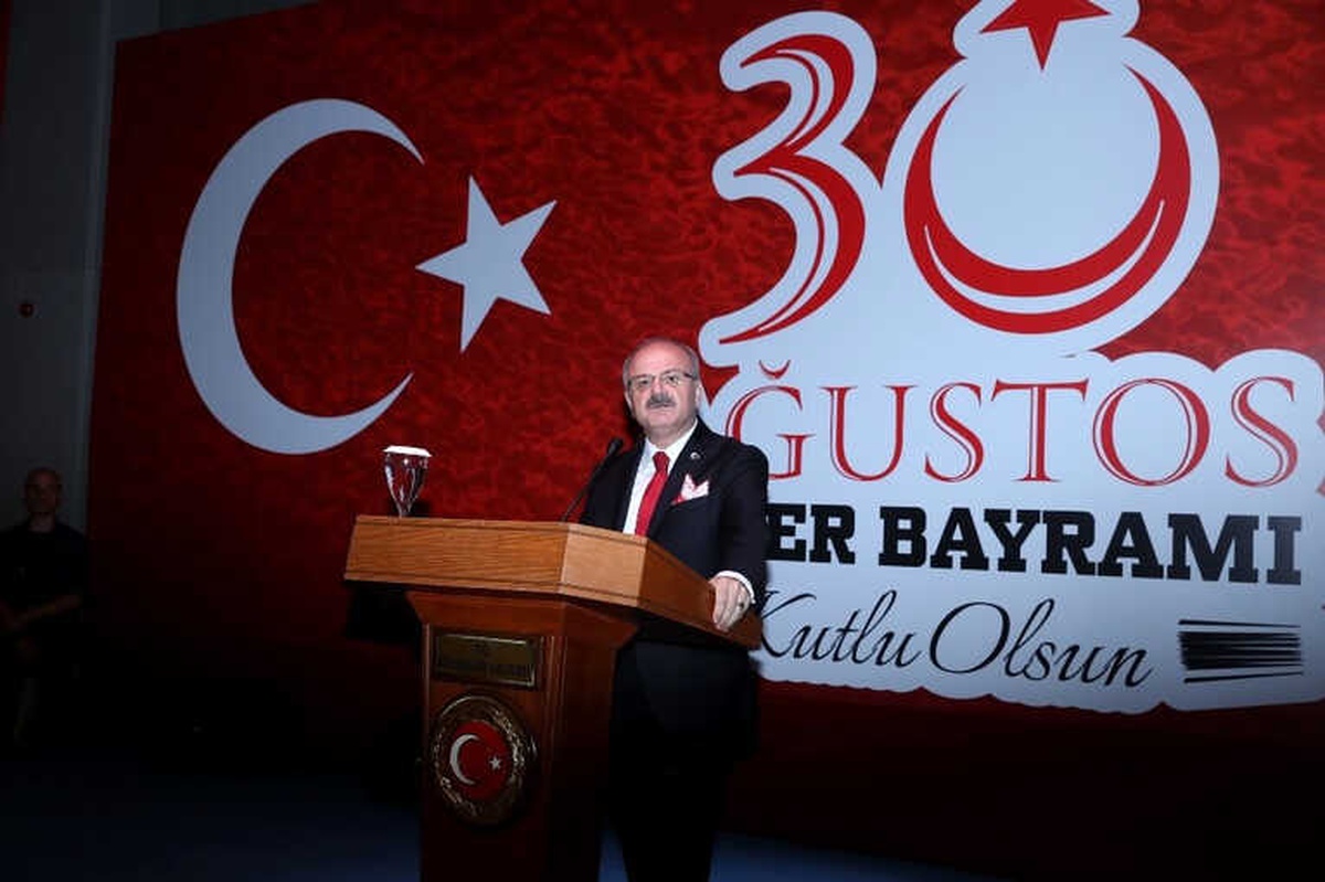 Eskişehir\'de 30 Ağustos Zafer Bayramı Resepsiyonu Verildi