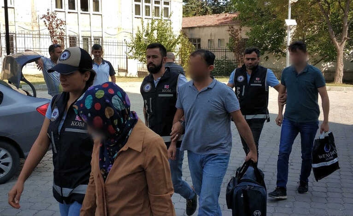 Fetö\'nün Gaybubet Evlerinde Yakalanan 3 Kişi Tutuklandı