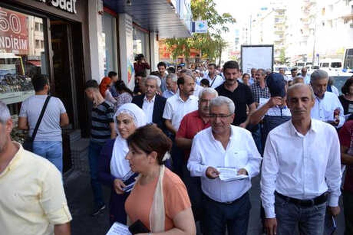 Hdp\'lilerden 1 Eylül Dünya Barış Mitingi\'ne Katılım Çağrısı