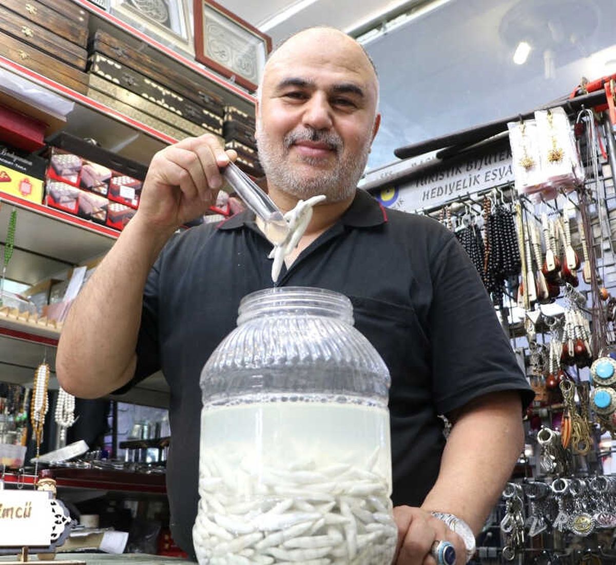 Kenger Sakızı Dolarla Yarışıyor